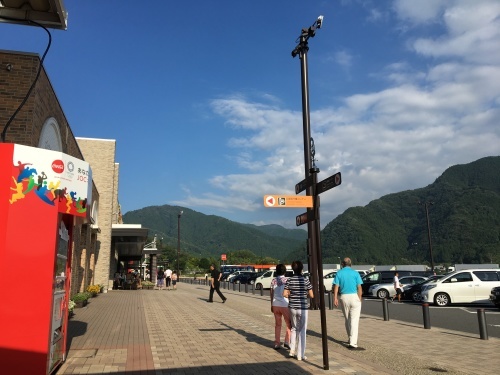 b0330040_21273750.jpeg