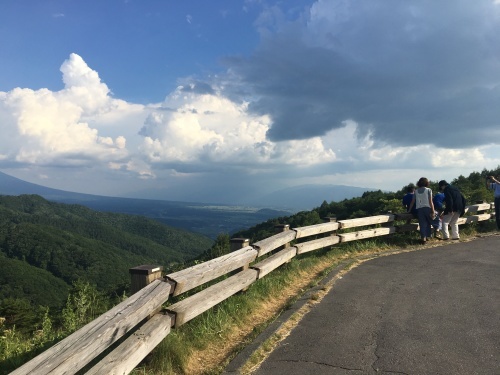 b0330040_21524113.jpeg