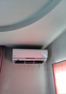エアコンが。。。_b0107544_19222845.jpg