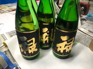 「祿」　純米酒「REDラベル」　特別純米酒「PINKラベル」出荷など_d0007957_22091639.jpg