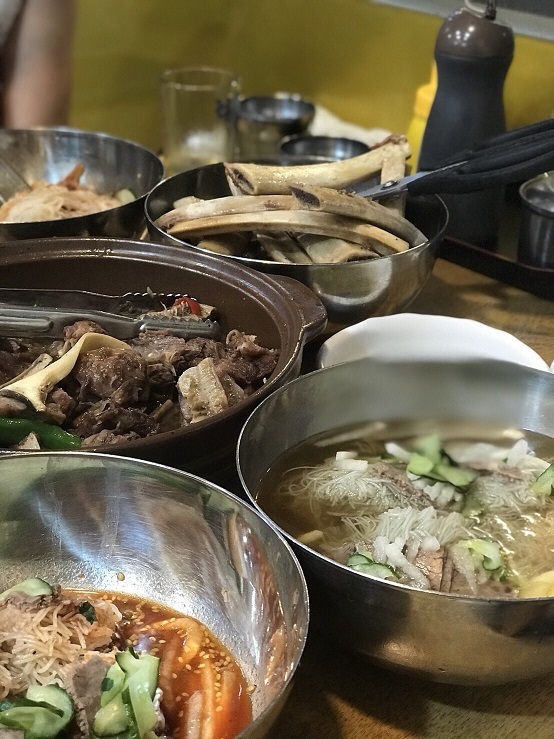 江南麺屋で骨付きカルビチムと冷麺の幸せな組み合わせ_b0060363_17243311.jpg