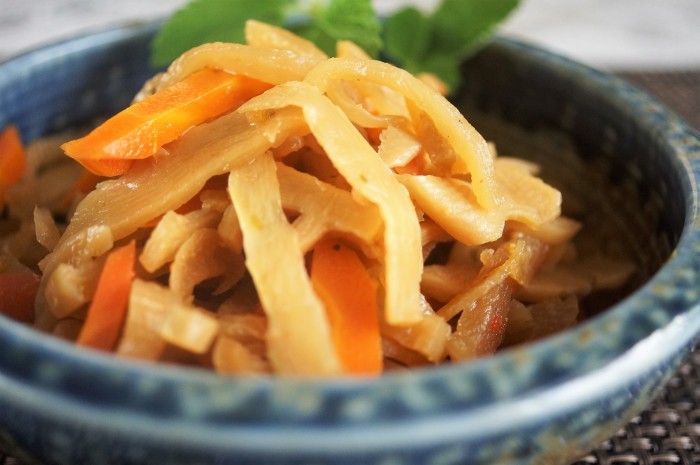 ■ランチメニュー【ベーコンポテト焼き／ハラス焼き／天婦羅／切り干しと竹の子の煮物他】_b0033423_21212162.jpg