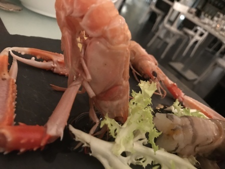 トリニタ橋近くのお洒落な『魚介のビストロ』_a0136671_23403535.jpeg