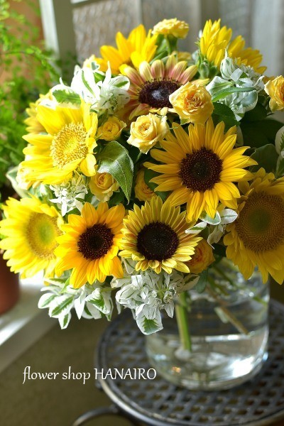 夏はひまわり お誕生日に贈るブーケ 花束 花色 あなたの好きなお花屋さんになりたい