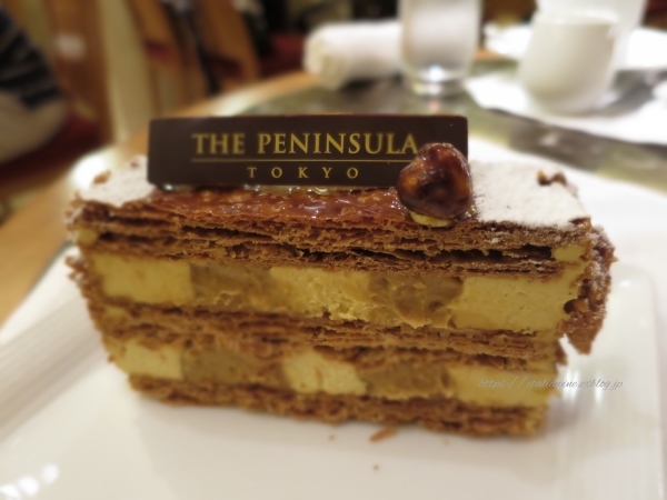 ホテルで超美味な抹茶タルト「ザ・ペニンシュラ　ブティック＆カフェ」 - イタリアワインのこころ