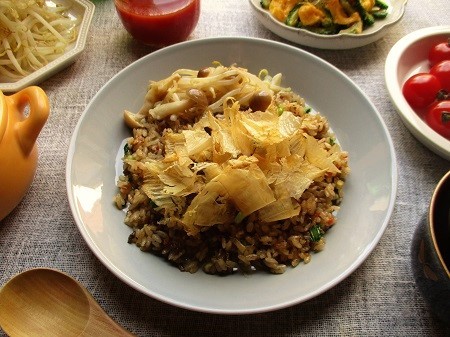 薄くてふわふわ～のマルトモの『プレ節（Ｒ）花けずり』は旨味がしっかりで美味しい♪_a0305576_20063898.jpg