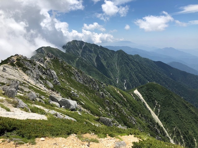 空木岳を登山_e0094589_04092094.jpg