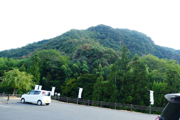 暑さ続く　鳩吹山 (313.5M)から犬山まで縦走する_d0170615_21235942.jpg