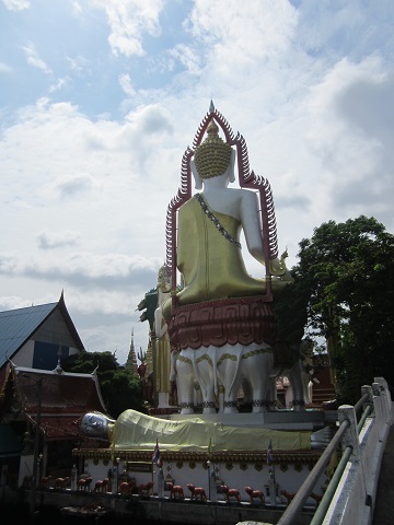 e0019117_11175424.jpg