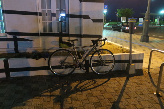 早朝うどんサイクリング_c0132901_18231801.jpg