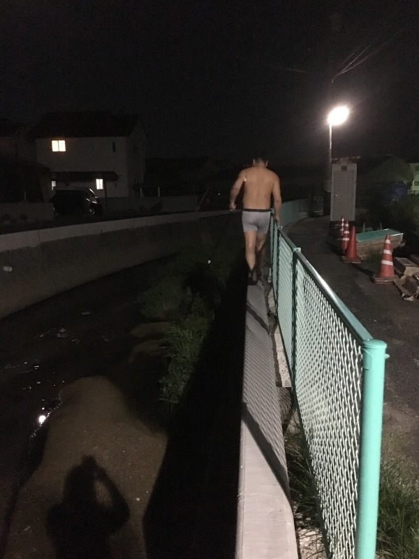 e0364035_02284567.jpeg