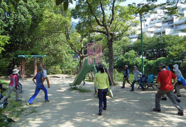 e0371039_771734.gif