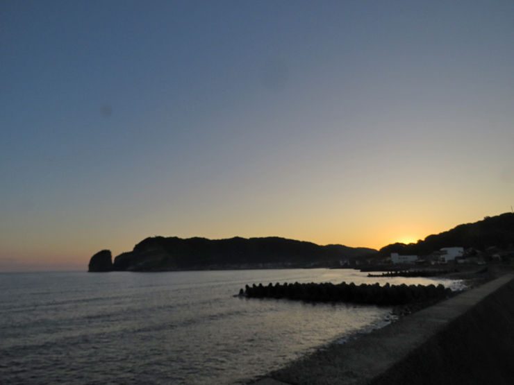 f0214649_04005593.jpg