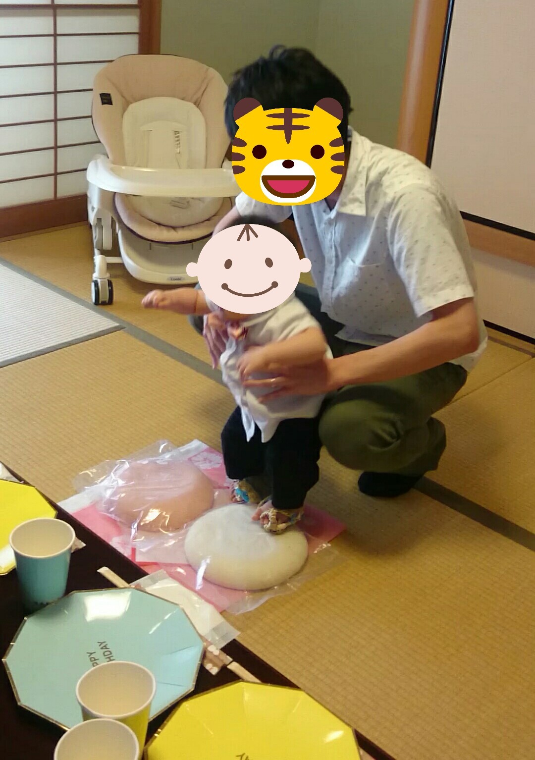 　孫ちゃん１歳誕生日お祝い　餅踏み_c0351235_20595971.jpg