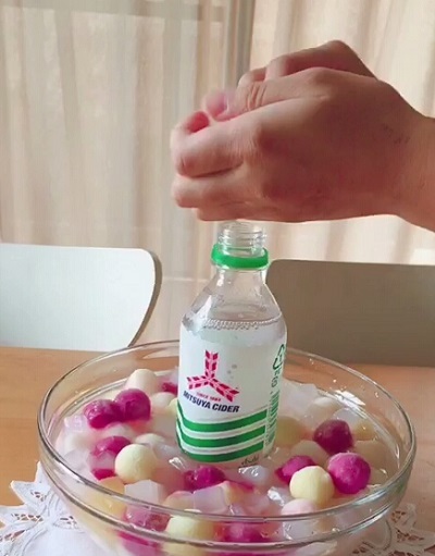 スプラッシュ 三ツ矢サイダーフルーツ白玉 マキパン Homebake パンとお菓子と時々ワイン スプラッシュ 三ツ矢サイダーフルーツ白玉 マキパン Homebake パンとお菓子と時々ワイン