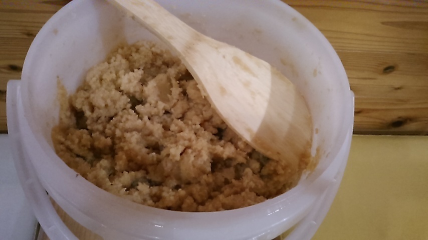 手作り味噌3_a0117168_21233725.jpg