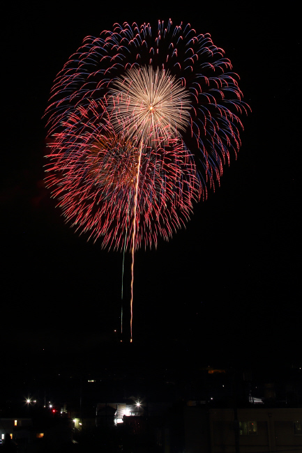 今夜の花火　_a0357206_21460039.jpg