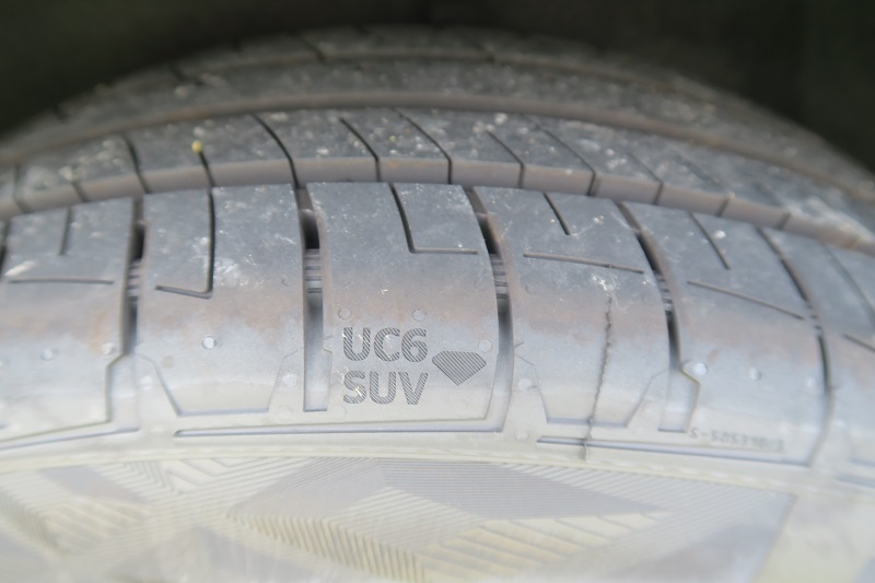 コンチネンタル UltraContact UC6 for SUV の強靭性を体感_f0076731_16535901.jpg