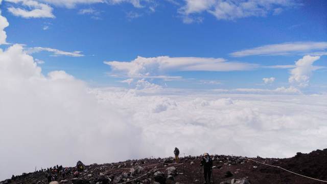 a0000912_11463100.jpg