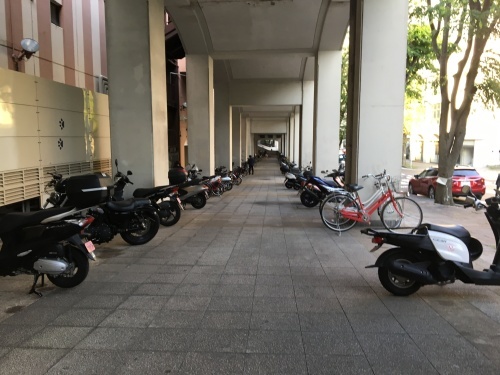 b0330040_04325429.jpeg