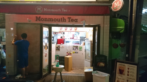 「恒例前田くん、タコの大掃除」_a0075684_103887.jpg