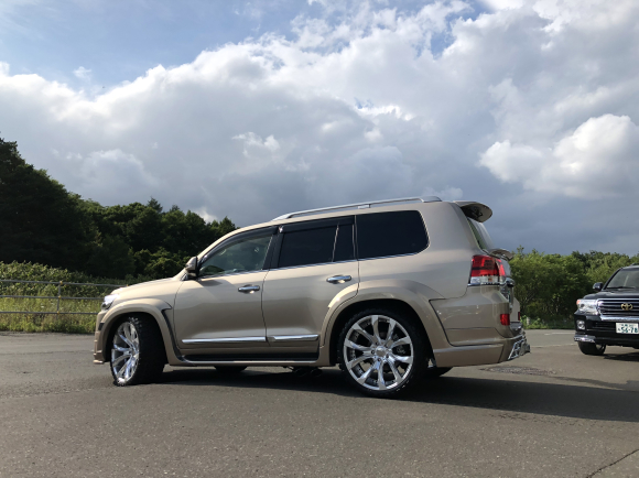 8月17日 木 Tommybase スタッフブログ ランクル0 Waldコンプリートカー納車 Tommyニコニコブログ