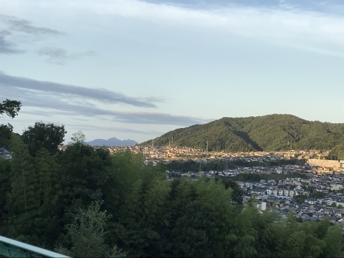 f0315081_22303784.jpeg