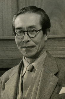 岸田國士（1890～1954） : 有名人の墓巡り～昭和の著名人と出会う旅～