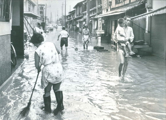 集中豪雨被害に思う事_b0301101_05482134.jpg