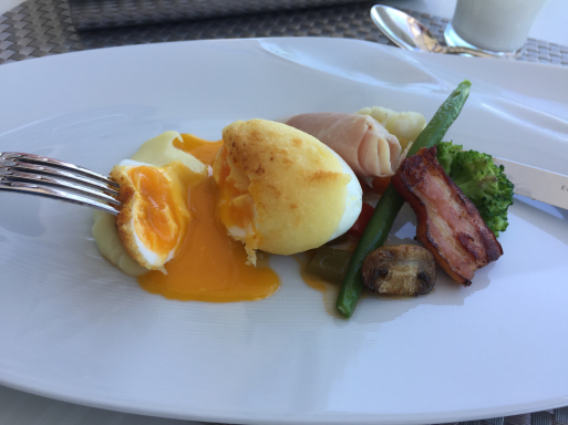 ベイコートの朝食_c0223630_12263707.jpg