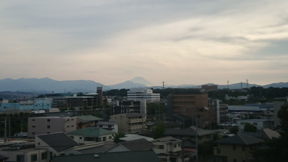 8/19  今日の富士山Vol.1@多摩モノレール_b0042308_18591915.jpg