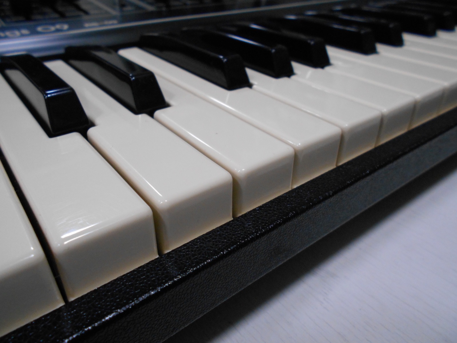 Roland RS-09試奏記 : 風流音色まねゑもん Roland RS-09試奏記 : 風流音色まねゑもん