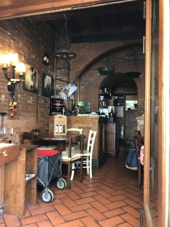 3人で一枚5ユーロのランチ_a0136671_01280708.jpeg