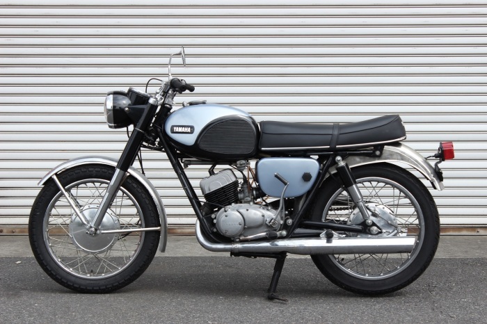 YAMAHA YDS-3 入荷。_a0208987_11310360.jpg
