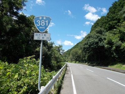 f0308898_09513340.jpg