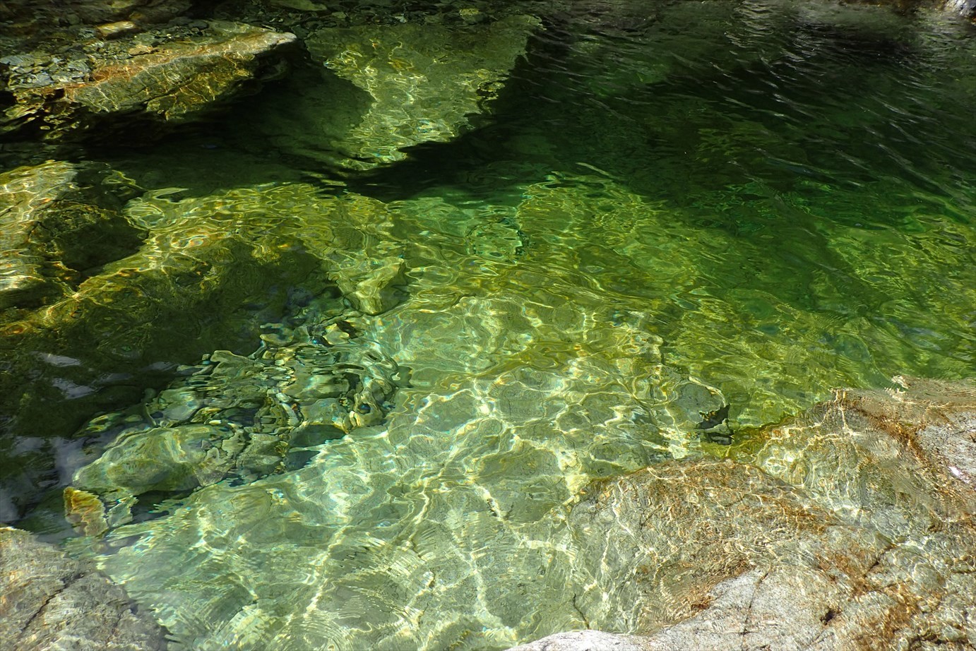f0348933_23010391.jpg
