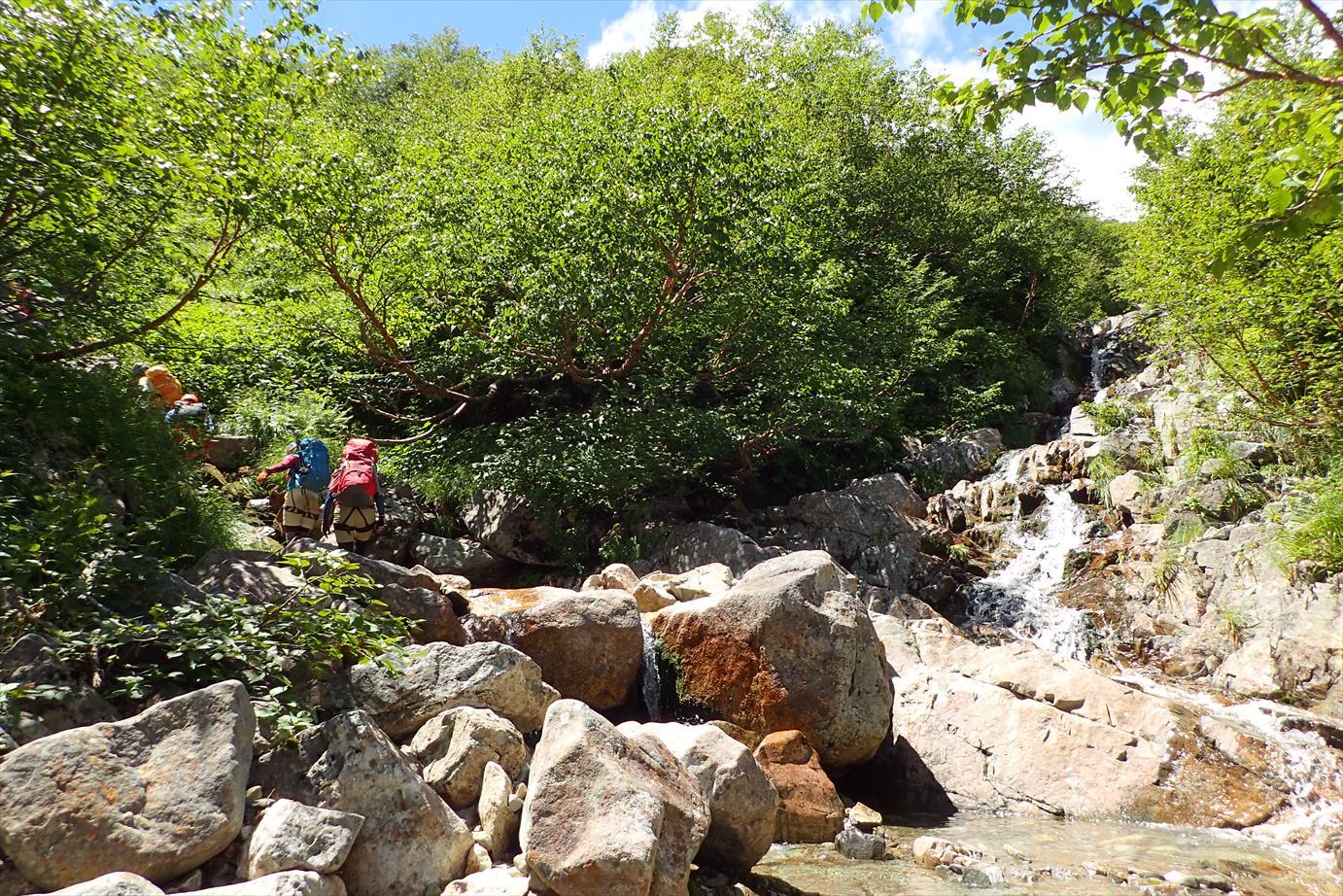 f0348933_23220340.jpg