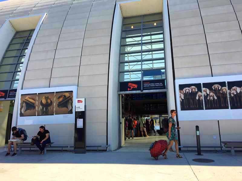 Gare d\'Avignon TGV　アヴィニョンTGV駅_a0371604_12183695.jpg