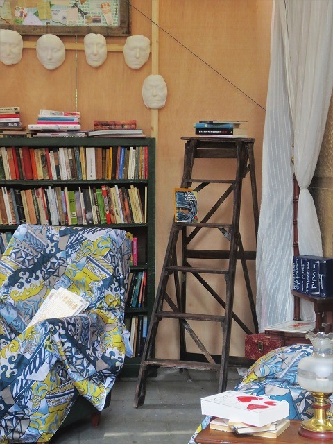 b0064411_03385374.jpg