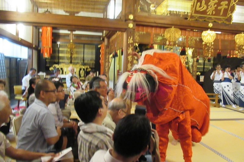 六歳念仏踊り　光福寺_e0048413_18345296.jpg