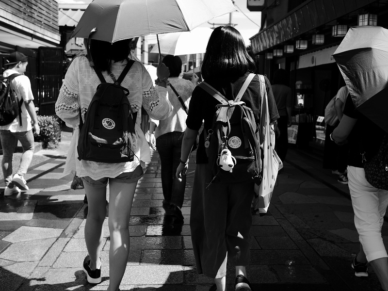 店番_e0374932_08312775.jpg