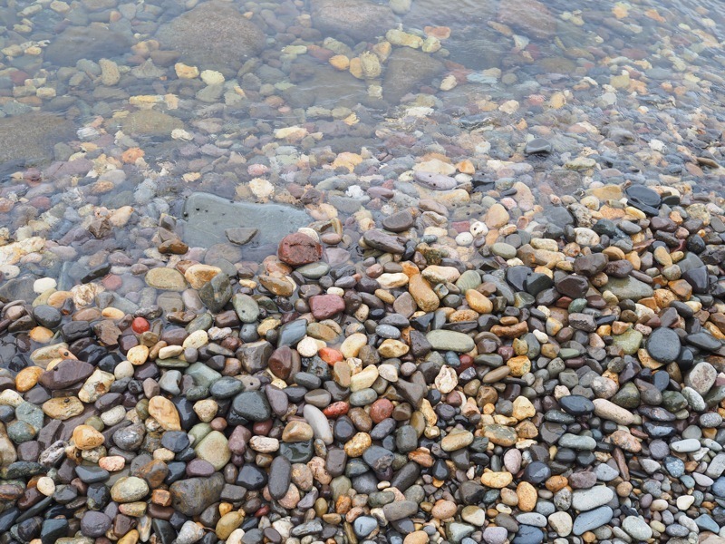 海で拾った石】夏の石拾い : azukki的.