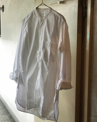 sans limiteのバンドカラーシャツ_d0364239_22022814.jpg
