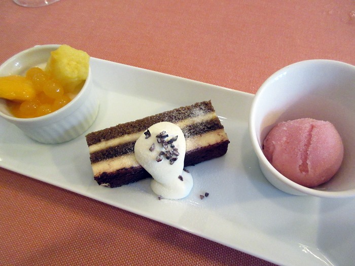 【イタリアンもおいしい~~♪】イル・サッジオでランチ【崎陽軒~♪】_b0009849_20222824.jpg