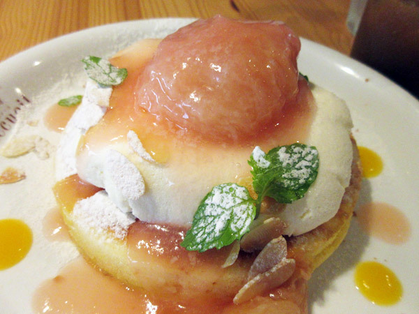 カフェ アクイーユ(cafe accueil)恵比寿本店_c0152767_21420615.jpg