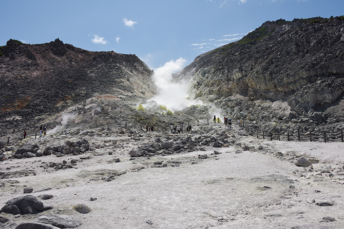 日本の絶景!北海道硫黄山写真アップ!_e0171573_19525044.jpg