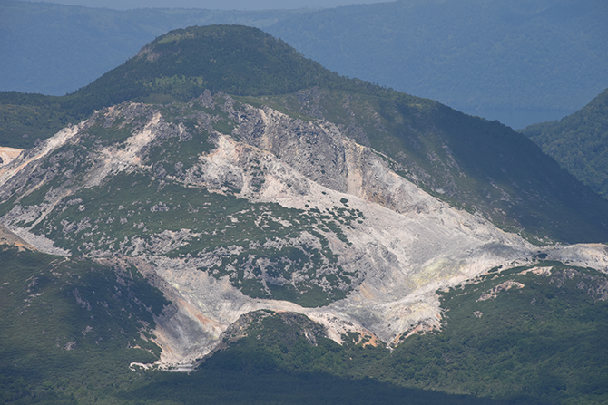 日本の絶景!北海道硫黄山写真アップ!_e0171573_19531989.jpg
