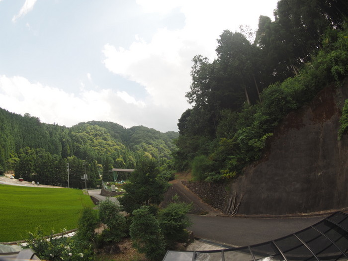 晴れ時々曇り、夜、雨_c0116915_23420114.jpg