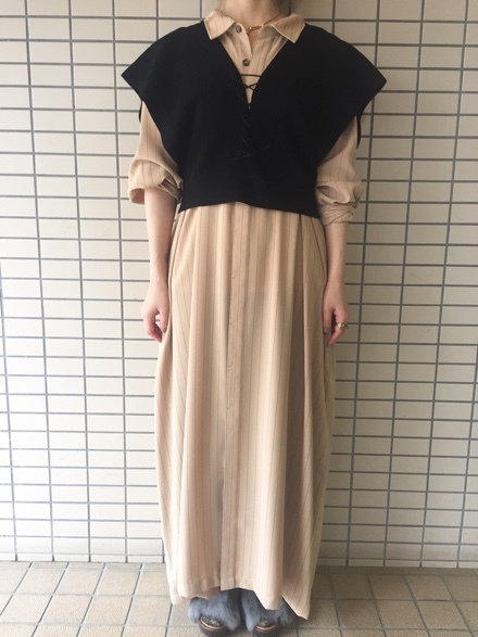 QUINOA BOUTIQUE◆コットンウール2wayベスト◆_e0269968_16145278.jpg