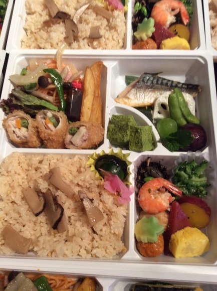 松茸弁当_c0216579_11062224.jpeg